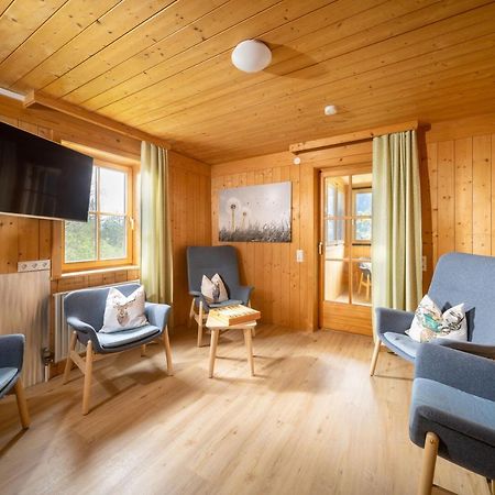 Apartmenthaus Matri By Pferd Auf Wolke Wald am Arlberg Bagian luar foto