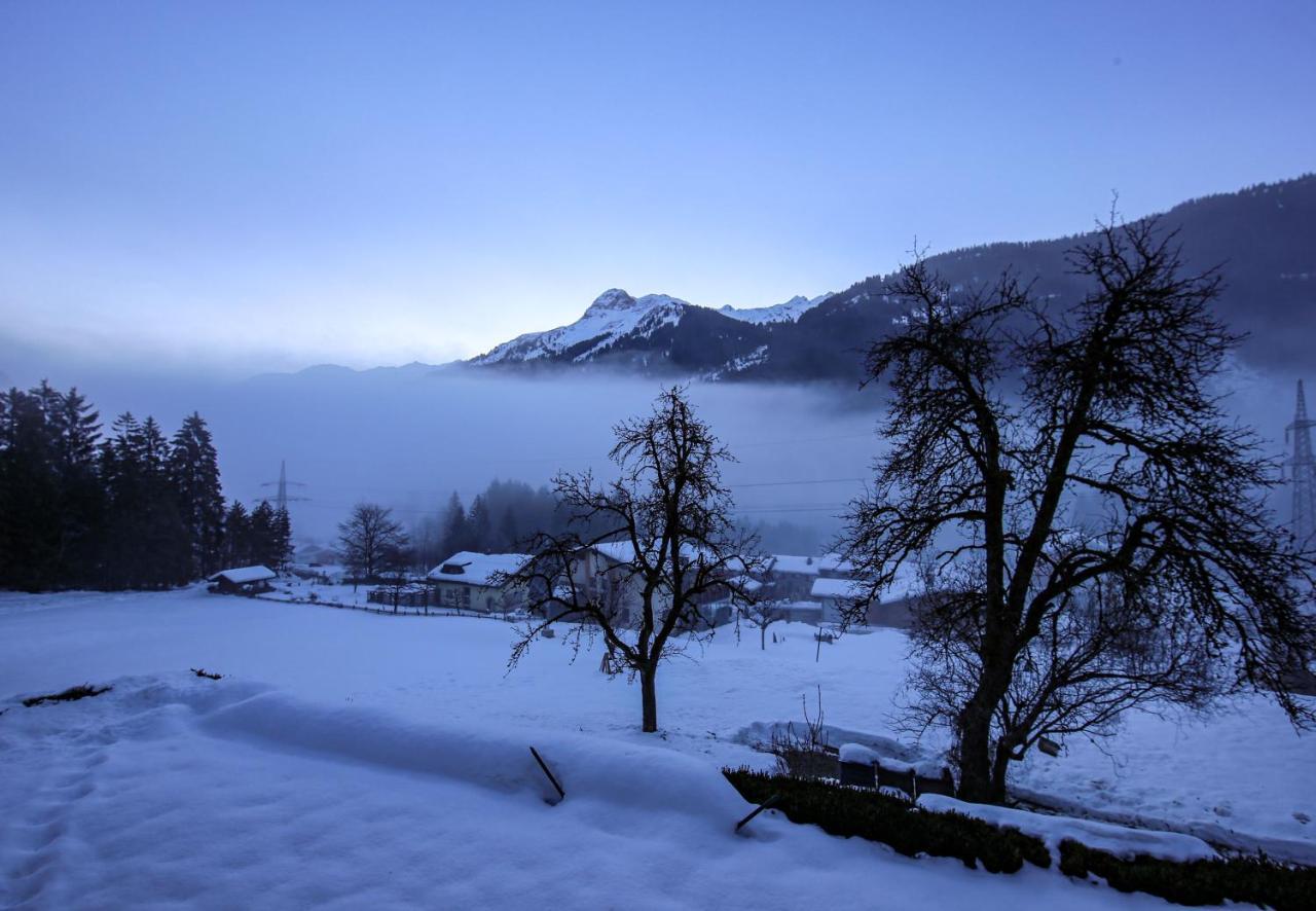 Apartmenthaus Matri By Pferd Auf Wolke Wald am Arlberg Bagian luar foto