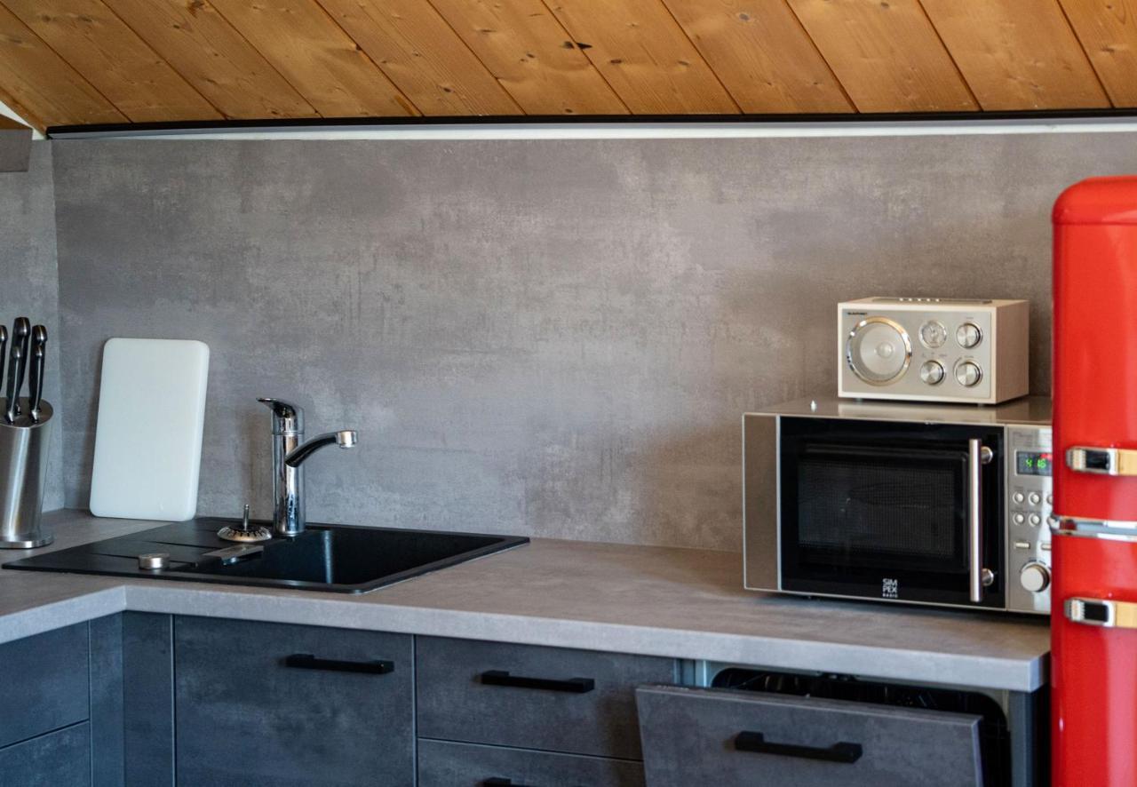 Apartmenthaus Matri By Pferd Auf Wolke Wald am Arlberg Bagian luar foto