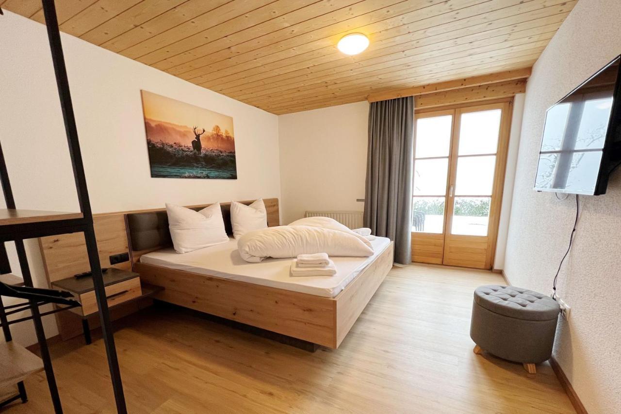 Apartmenthaus Matri By Pferd Auf Wolke Wald am Arlberg Bagian luar foto