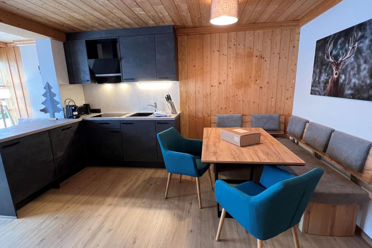 Apartmenthaus Matri By Pferd Auf Wolke Wald am Arlberg Bagian luar foto