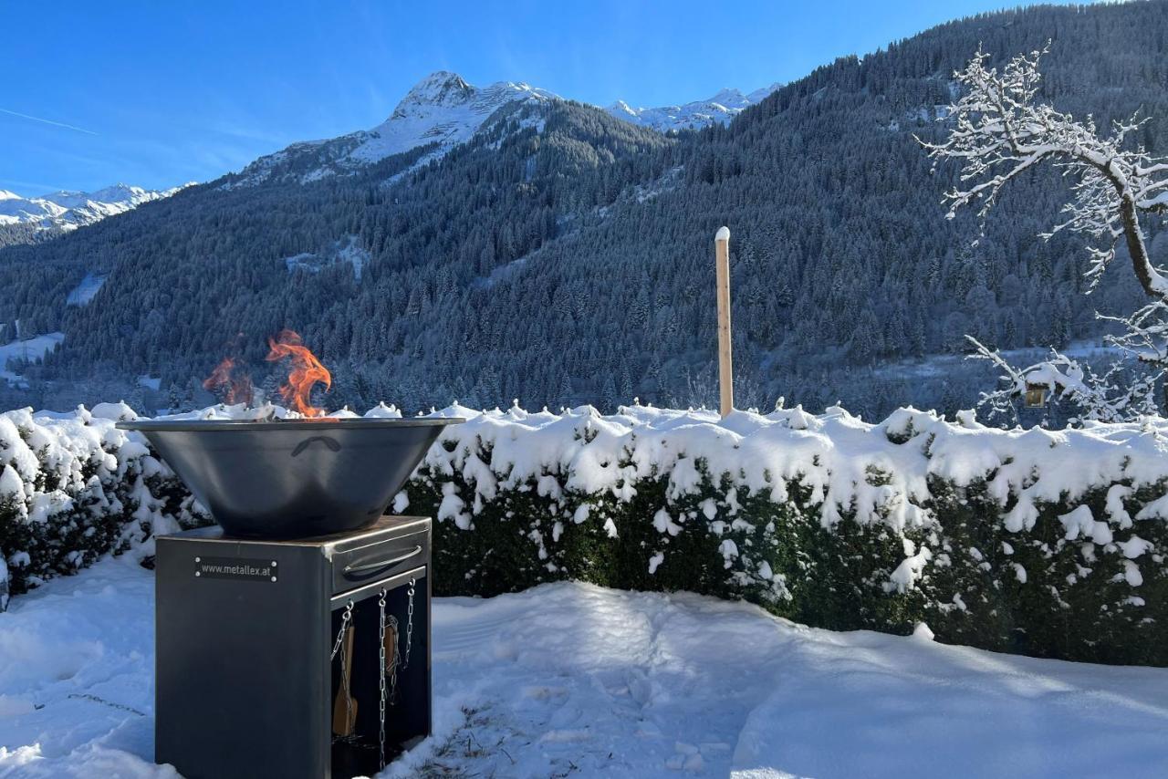Apartmenthaus Matri By Pferd Auf Wolke Wald am Arlberg Bagian luar foto