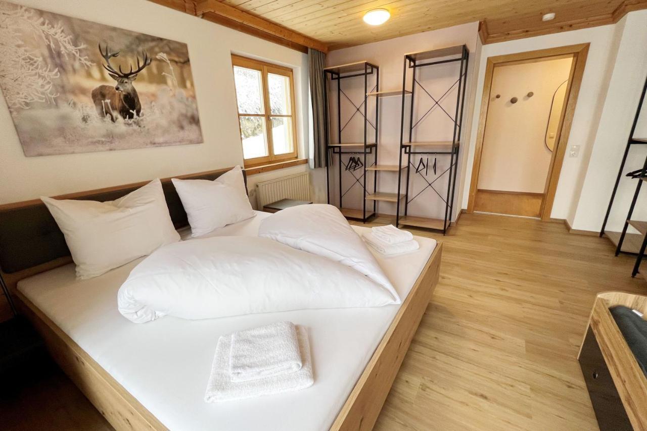 Apartmenthaus Matri By Pferd Auf Wolke Wald am Arlberg Bagian luar foto