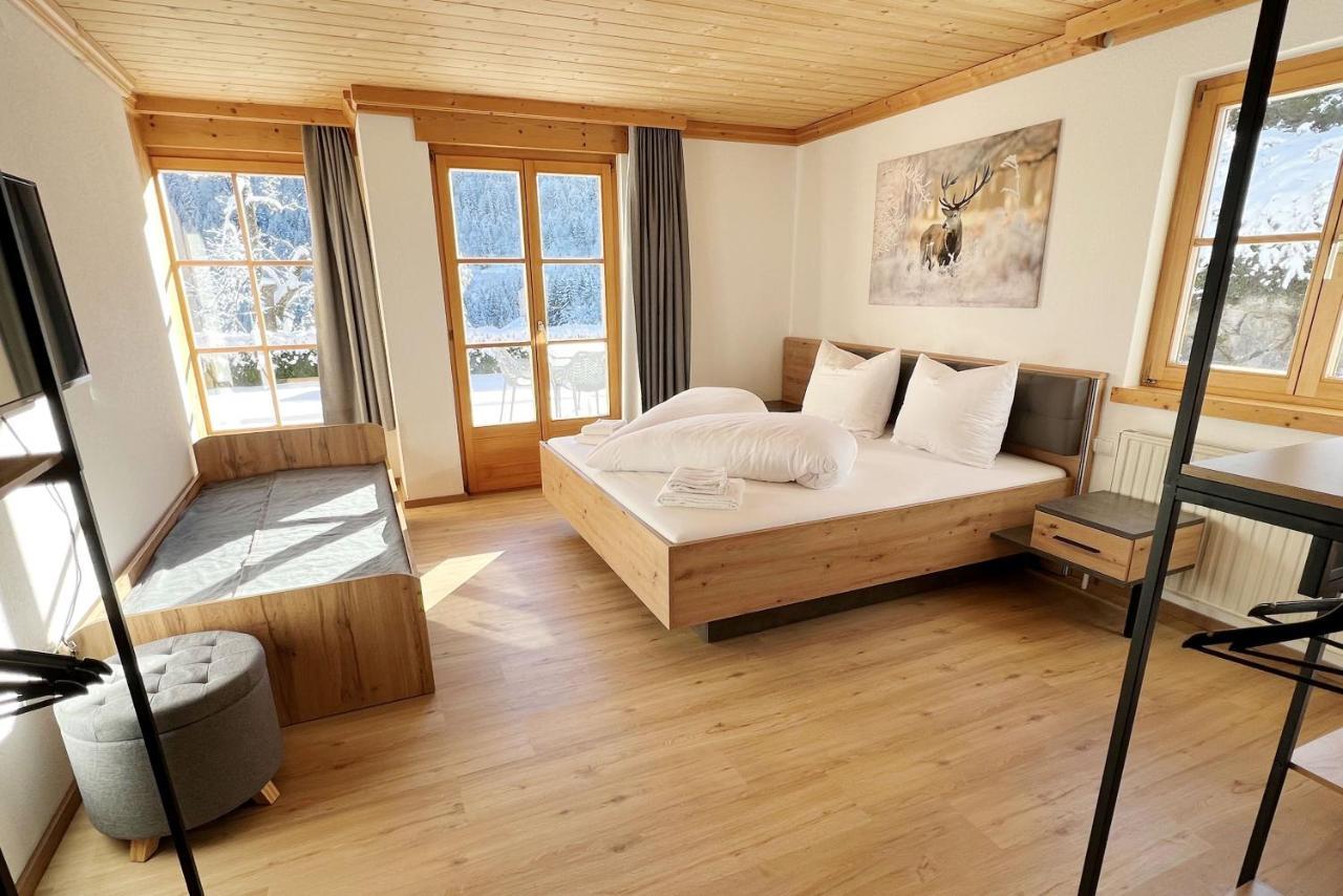 Apartmenthaus Matri By Pferd Auf Wolke Wald am Arlberg Bagian luar foto