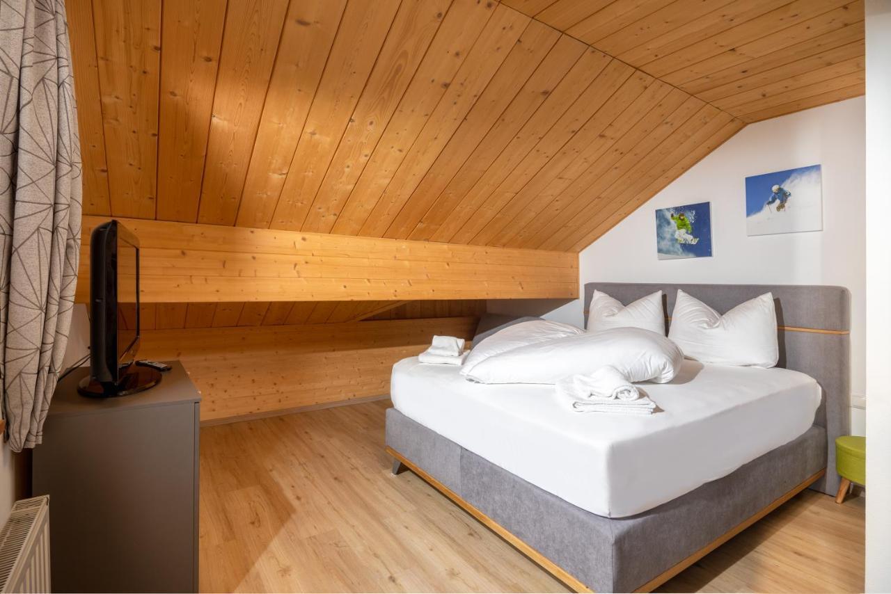 Apartmenthaus Matri By Pferd Auf Wolke Wald am Arlberg Bagian luar foto