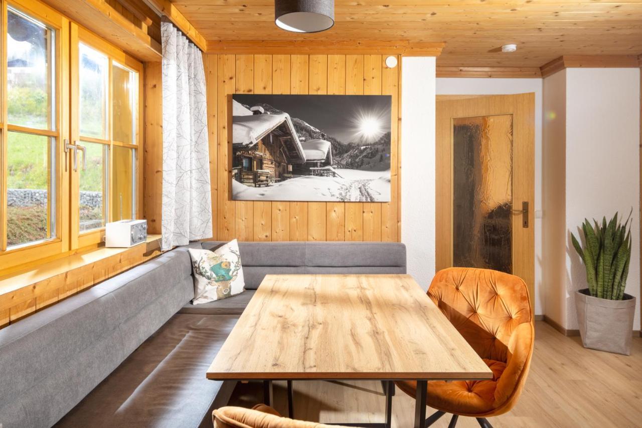 Apartmenthaus Matri By Pferd Auf Wolke Wald am Arlberg Bagian luar foto